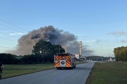 Neighborhoods evacuated near burning Georgia chemical plant