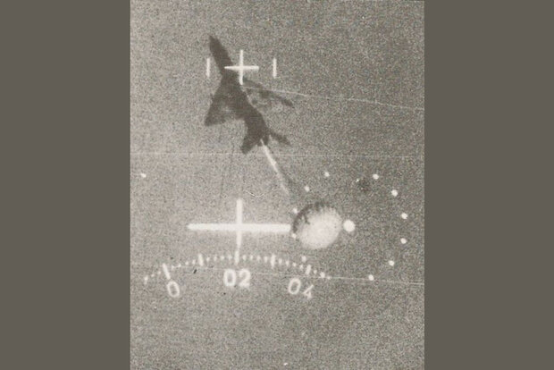 خاطره بمباران پردردسر پالایشگاه کرکوک و انهدام دو هواپیمای دشمن