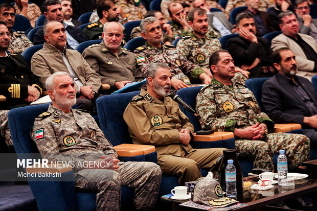 اجلاسیه ۵۶۵ شهید ارتش در استان قم