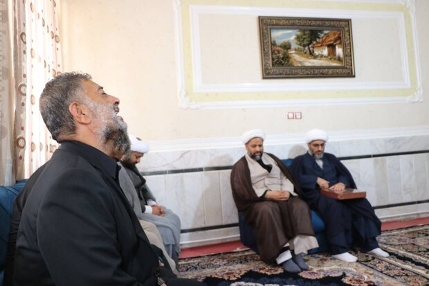 تداوم اسلام و انقلاب به واسطه جانفشانی شهدا است