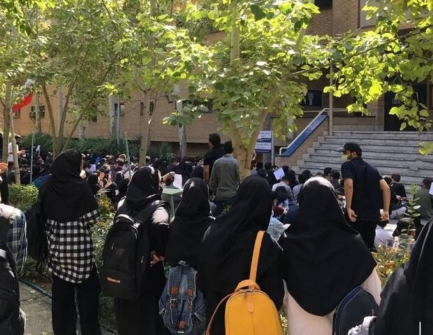 15 دانشجوی دانشگاه صنعتی خواجه نصیر 2 هفته ممنوع الورود شدند