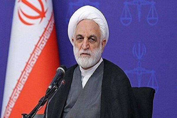 ضرورت بهرهگیری از ظرفیتهای قانونی موجود در مورد ناهنجاریها