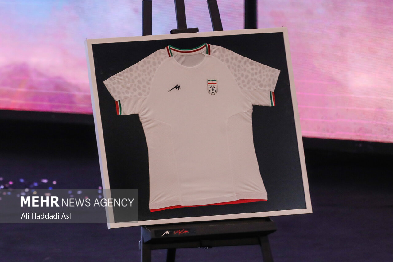 Iran jersey in 2022 world cup symbolizes unity