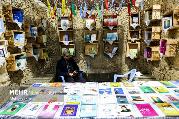 افتتاح یازدهمین نمایشگاه کتاب دفاع مقدس، انقلاب اسلامی و مقاومت