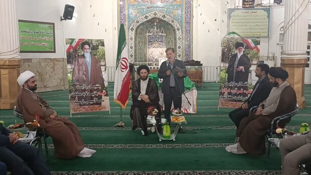 کشور دچار جنگ ترکیبی تمام عیار در ابعاد مختلف است کشور دچار جنگ ترکیبی تمام عیار در ابعاد مختلف است