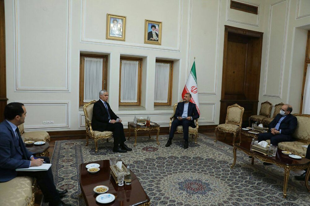 Iran Coo ECO ‘one of Iran’s top priorities for economic coop.’ - Mehr News Agency