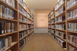 ۷۰۰ جلد کتاب به کتابخانه کانون پرورش فکری جزیره بوموسی اهدا شد