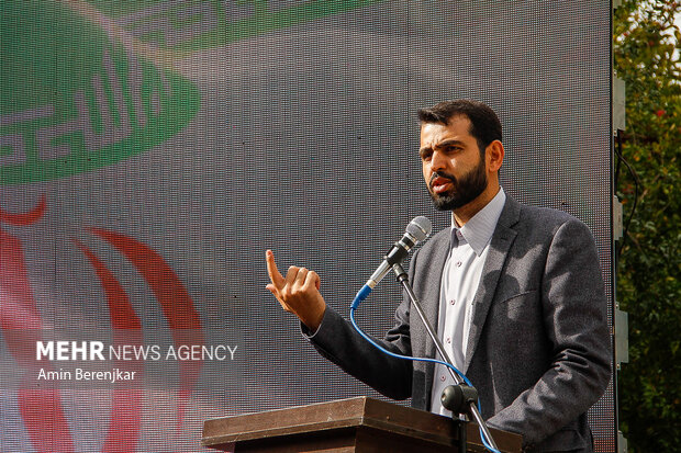 بهره برداری و آغاز ساخت ۲۹ طرح عمرانی و فرهنگی در شیراز
