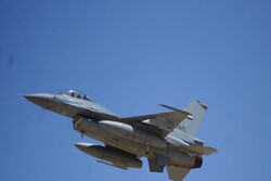 Iraqi fighter jets target ISIL positions in Kirkuk prov.