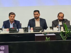 اختصاص بودجه مصوب قطاری شهری مشهد از سوی دولت / ‏مصوبه‬ به تنهایی کافی نیست