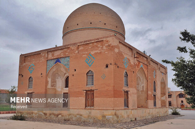 آرامگاه سید امین الدین جبرییل برگی از تاریخ اردبیل