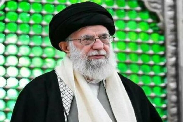 قائد الثورة يزور مرقد السيد"شاه عبدالعظیم الحسني (ع)" بطهران قائد الثورة يزور مرقد السيد"شاه عبدالعظیم الحسني (ع)" بطهران