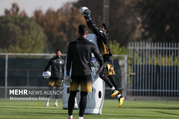 جای خالی به نفر ذخیره ترجیح داده شد/چهار نفر برای یک پست!