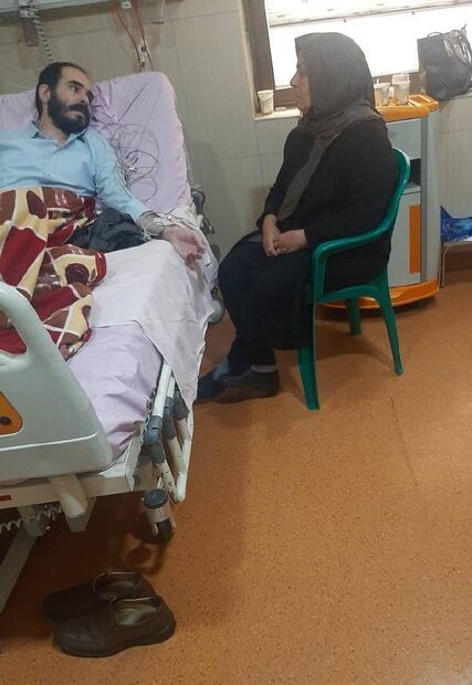 اولین تصویر از حسین رونقی در بیمارستان
