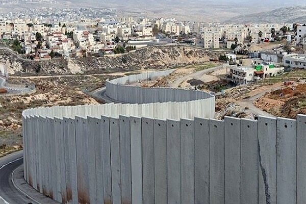 رژیم صهیونیستی در صدد ساخت دیوار ۱۰۰ کیلومتری در کرانه باختری است