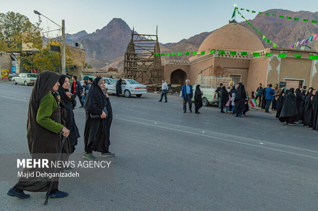 مراسم استقبال از کاروان نمادین امام رضا(ع)