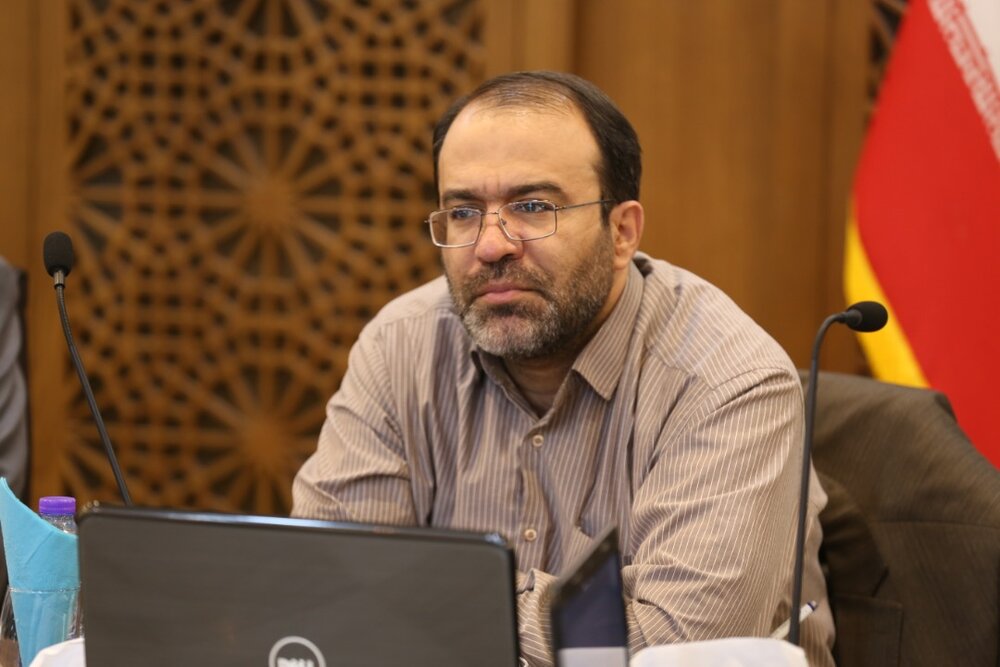 پیشنهاد رصد ماهواره‌ای و هوایی آلاینده‌های اصفهان ارائه شد