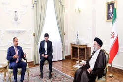 الرئيس الإيراني: امتلاك إيران للقدرات المتنوعة سيفيد الدول المتعاونة معها