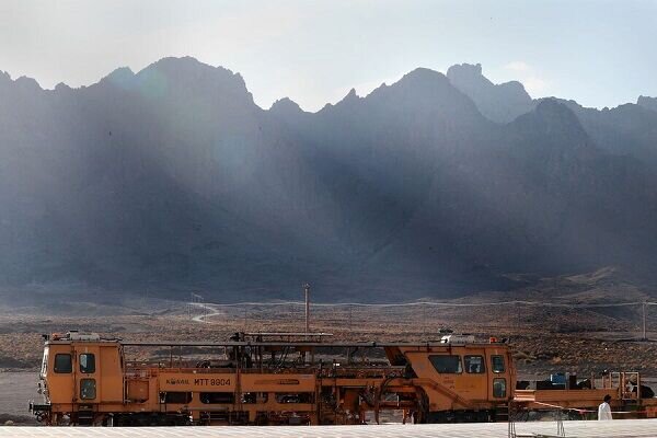 ابرپروژه ریلی چابهار - زاهدان چقدر آورده اقتصادی دارد؟