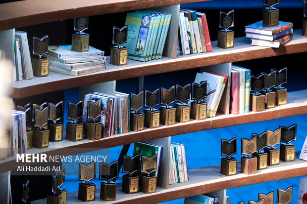 کتابداران نمونه کشور معرفی شدند