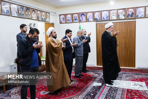 دیدار معاون اول رئیس جمهور با مراجع و علمای قم