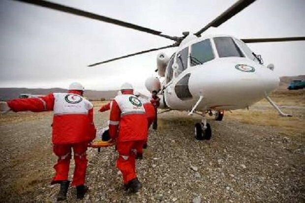 نجات کوهنورد تهرانی توسط امداد هوایی هلال احمر
