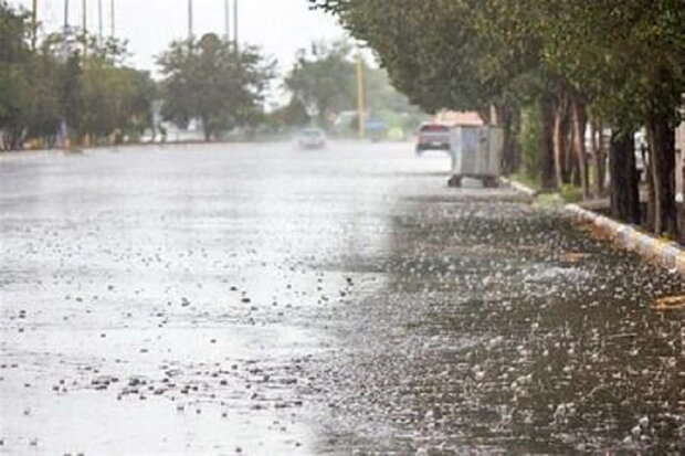هشدار بارش‌های رگباری در اصفهان / نیروهای امدادی آماده باش هستند