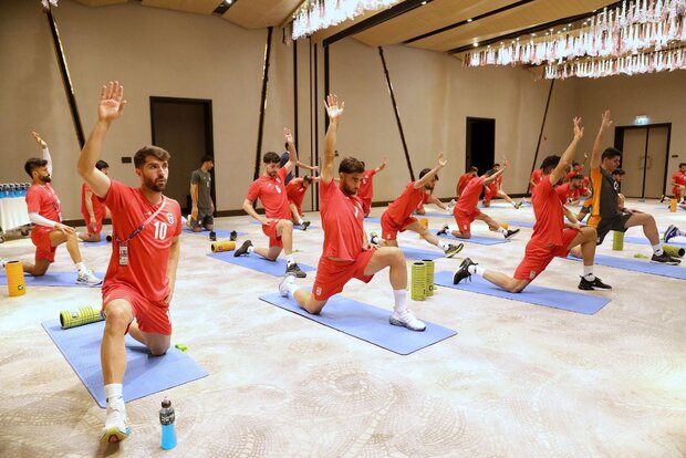 تمرین در هتل تیم ملی ایران پس از شکست مقابل تونس