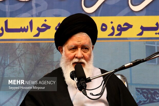 مراسم تکریم و معارفه مدیر حوزه علمیه خراسان