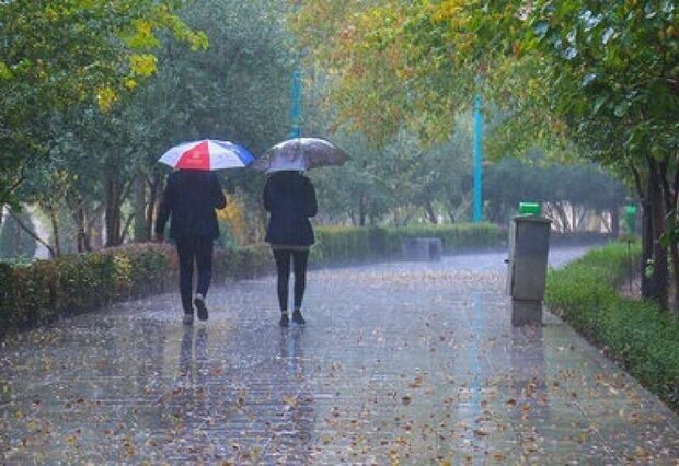 هوای زنجان سردتر می شود/تداوم بارش باران 