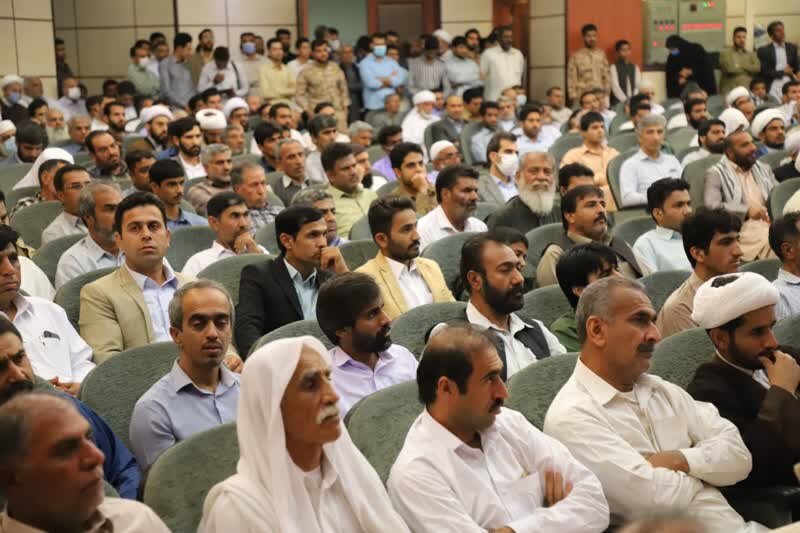 مردم سیستان و بلوچستان پای وطن خود ایستادهاند