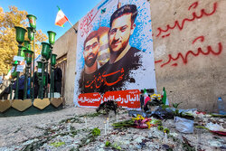 تجمع مردم مشهد در محل شهادت دو مدافع امنیت