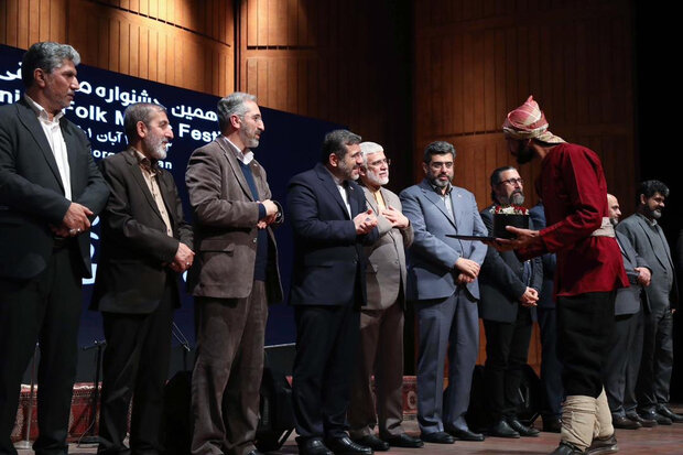 تغییر در ساختار جشنواره نواحی الزامی است/ تشریح چند اما و اگر مهم