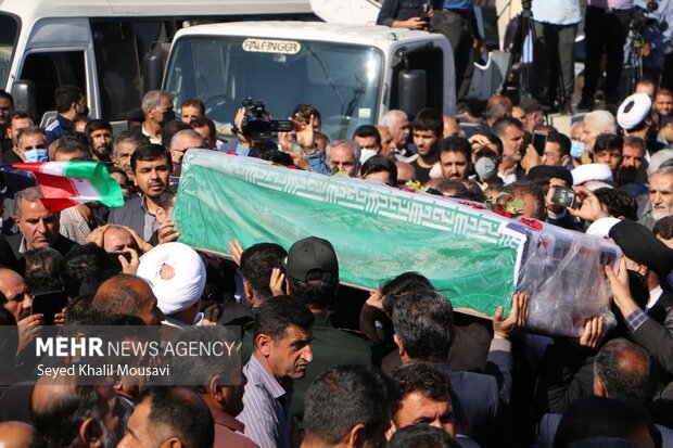 Funeral in Izeh for Wednesday's terrorist attack