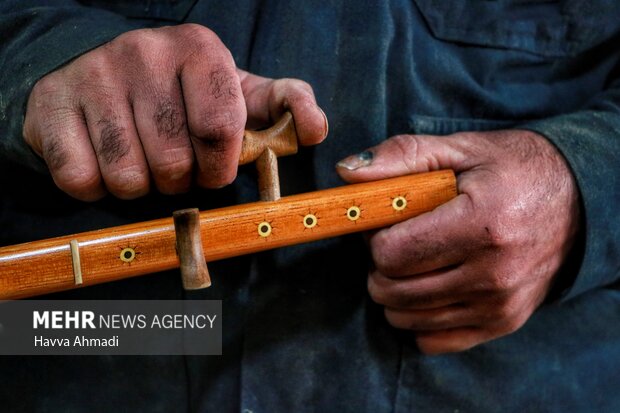 Traditional musical instruments workshop
