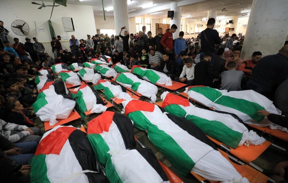 حضور هزاران فلسطینی در مسجد الاقصی/تشییع پیکر جان باختگان جبالیا