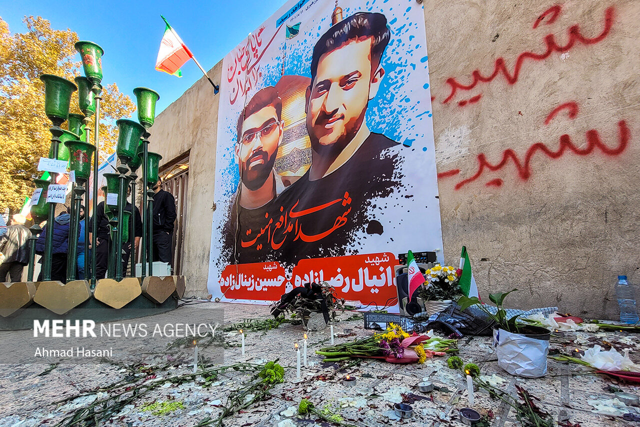 ضیافت ستاره ها در خیابان قرنی مشهد