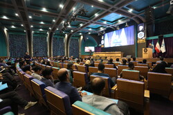حلقه مفقوده اقتصاد تجارت است / برگزاری بزرگترین مسابقه صادراتی کشور در اصفهان