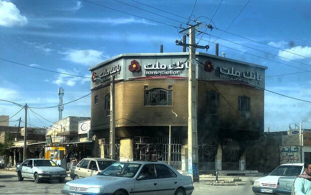 خرابیهای آزادیخواهی در محرومیت زاهدان/ اینجا خاک دامنگیری دارد