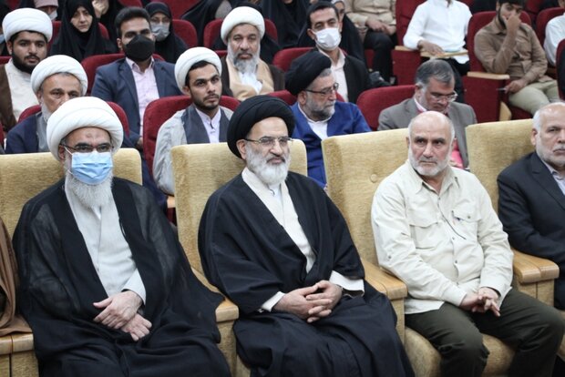 مردم استان بوشهر پشتیبان آرمان‌های اسلام و انقلاب اسلامی هستند