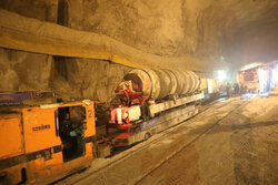 تونل‌های محور «ایلام-مهران» نیمه اول امسال تکمیل می‌شوند