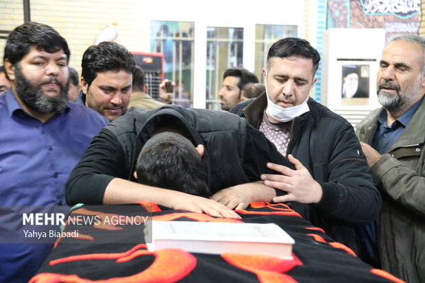 مراسم وداع با پیکر شهید مدافع امنیت«نادر بیرامی»