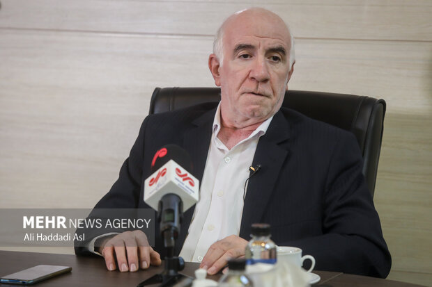 وقتی گفتند برنمیگردید دوران خندید و گفت مگر قرار است برگردیم؟