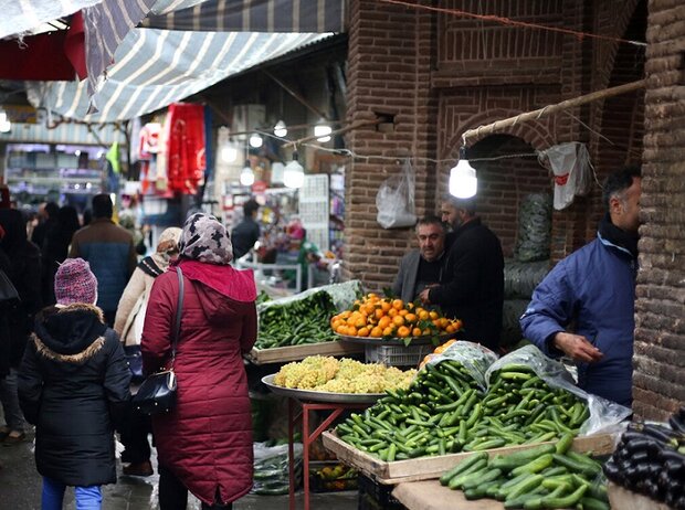 بازارهای آرام گرگان در ۱۴ آذر 