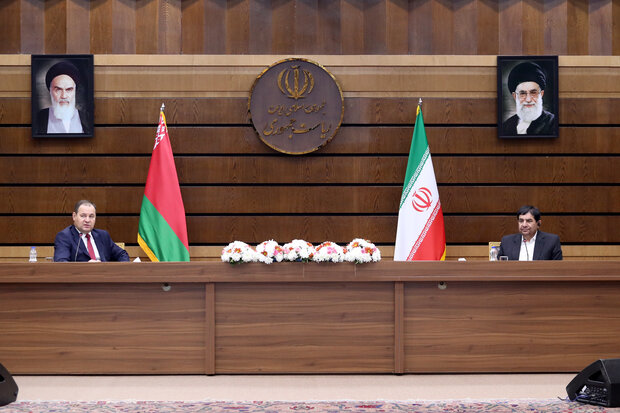 Iran VP, Belarusian PM stresses expanding economic ties