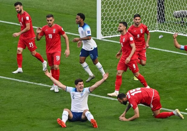 «انگلیس» دنبال پناهنده کردن بازیکنان تیم ملی فوتبال ایران بود!