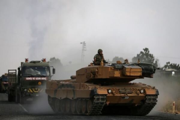 Turkey to attack YPG militants with tanks, soldiers 