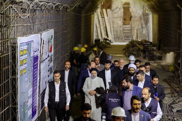 رئیسی از روند احداث مترو در اسلامشهر  بازدید کرد