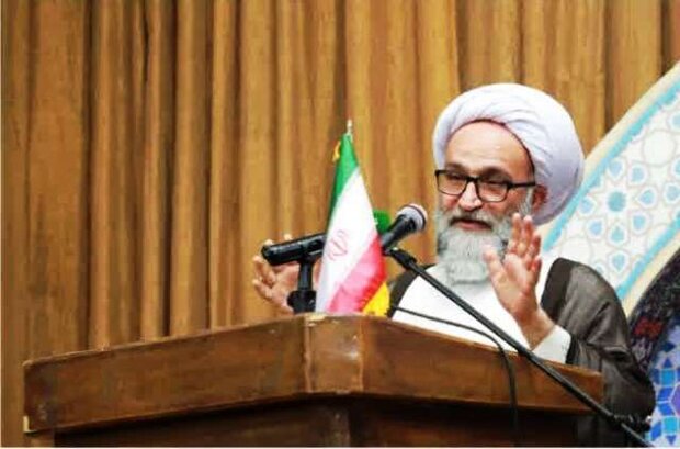 شاعران انقلابی پیشتازان جهادگری بسیج در عرصه فرهنگ و هنر