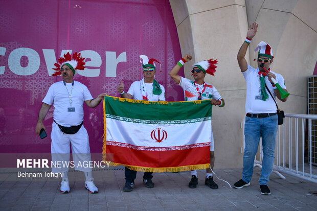 حاشیه دیدار تیمهای فوتبال ایران و ولز